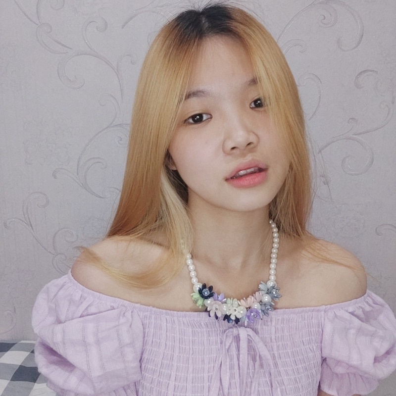 Griselda Flowery Crystal Pearl Necklace Kalung Mutiara Kristal Panjang Kalung Hijab Korea Bunga Kelopak