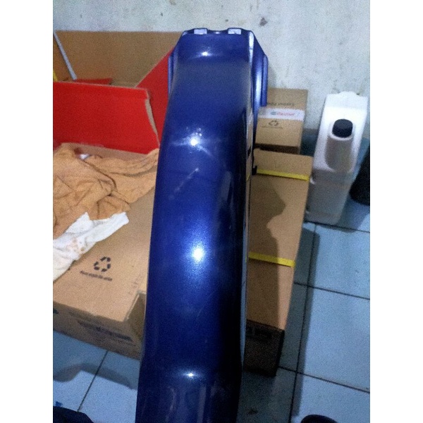 spakbor depan YAMAHA FIZ SE BIRU MW