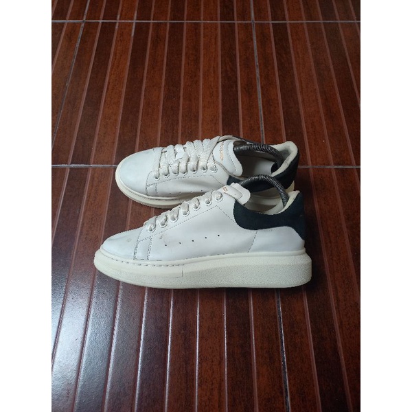 ALEXANDER MCQUEEN