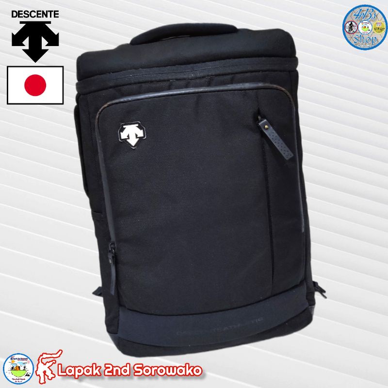 Backpack/Daypack Descente Hitam 30-34 Liter Original Like New