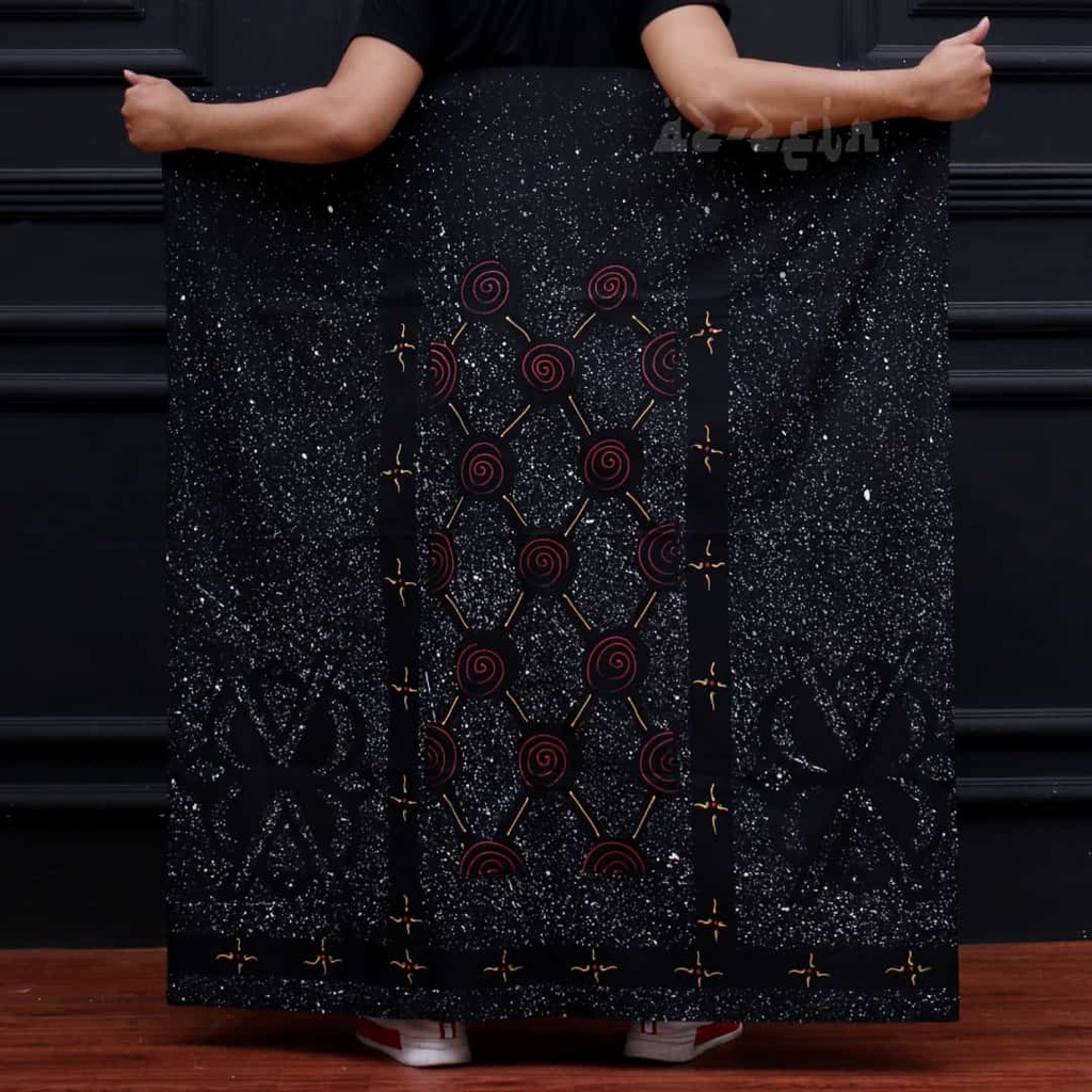 Bawahan Muslim Pria Sarung Pria Sarung Batik Lukis Sarung Batik Pekalongan Sarung Dewasa Sarung Lukis Ornamen Sarung Batik Premium sarung Hitam Kain Sarung Batik Pria Sarung Lukis Terbaru Sarung Kekinian Sarung Santri pria Sarung Batik Pekalongan Bisa COD