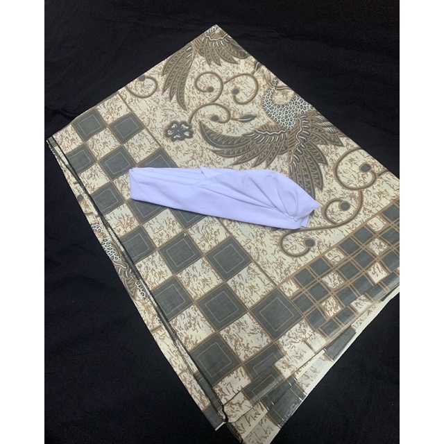saput batik semi tulis + udeng putih