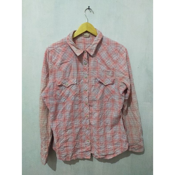 KEMEJA LEVIS KANCING BATU SECOND