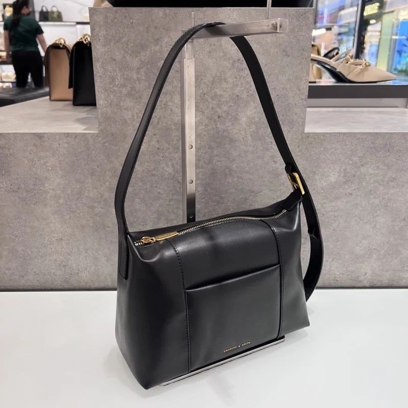 C Lorain Shoulder Bag