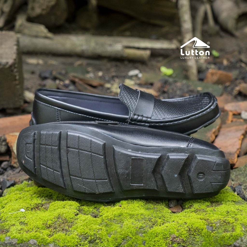 LUTTON SEPATU PRIA SLIP ON TERBARU A SIX