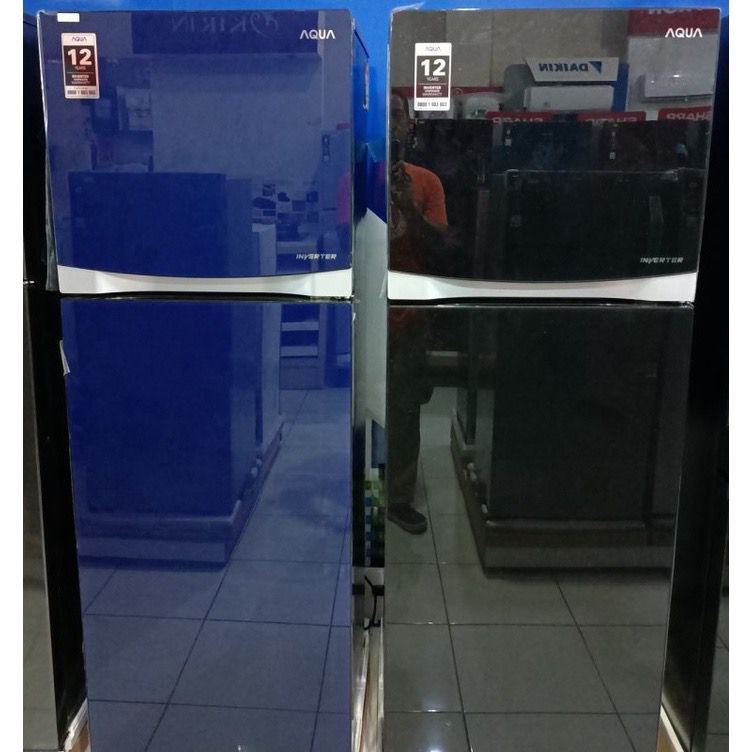AQUA KULKAS LEMARI ES PENDINGIN REFRIGERATOR FRIDGE 2 PINTU AQR D275 BK/RK D275 WBK ASI ROOM COSMETI