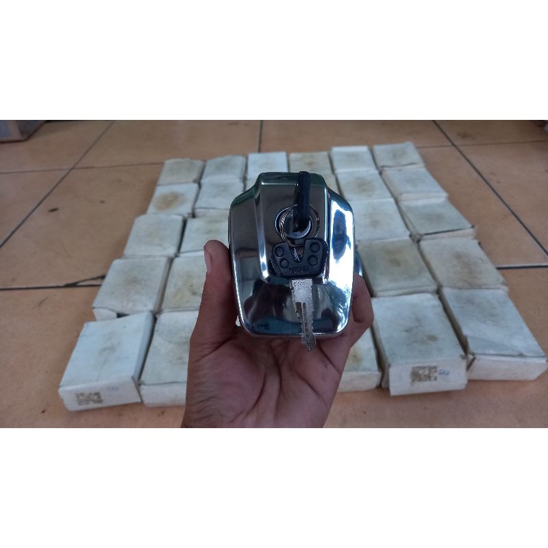 TUTUP TANGKI TENGKI YAMAHA RXS RXZ YT115 (THAILAN OLD stock