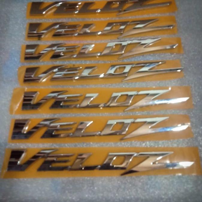Jual NEW STOCK EMBLEM TULISAN VELOZ ASLI ORIGINAL BAWAAN MOBIL NEW