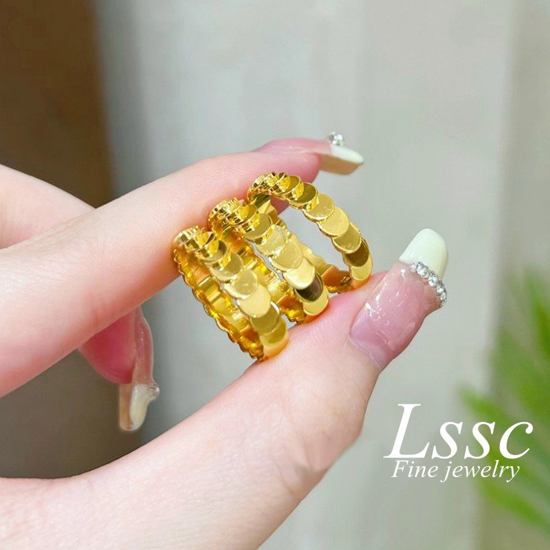 Cincin Titanium Wanita Sisik Ikan Berkilau Cantik Emas 18K Anti Karat Perhiasan Aksesoris Fashion