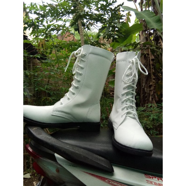 SEPATU BOOT PASKIBRA