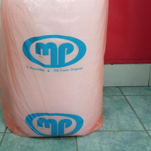 

BUBBLE WRAP 60CM X 50 METER HITAM PUTIH / BUBLE WRAP MULIA PACK ORANGE - Putih
