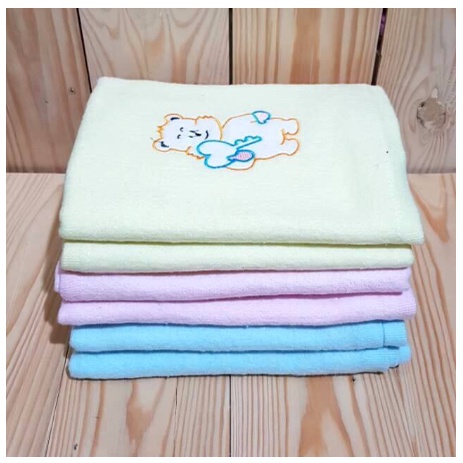 Handuk Bayi Lembut Ivory Bordir Halus Jumbo 110Cmx60Cm / Handuk Anak / Handuk Bayi Bordir Halus Handuk Warna