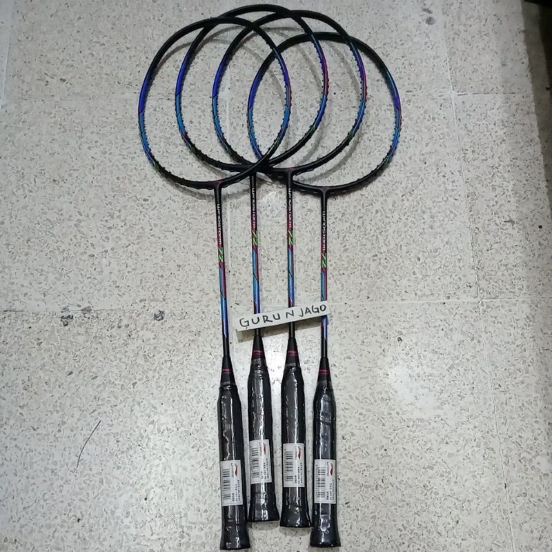 raket badminton lining