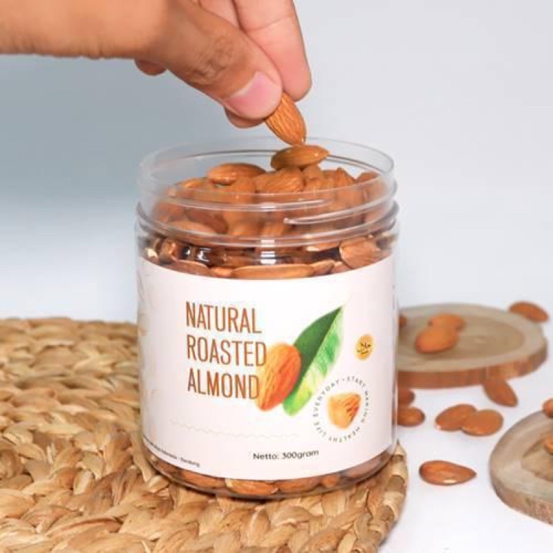 

Kacang Almond 300g