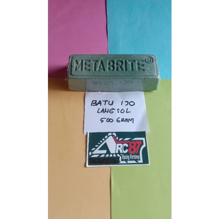 BATU HIJAU METABRITE LANGSOL PENGKILAP LOGAM.
