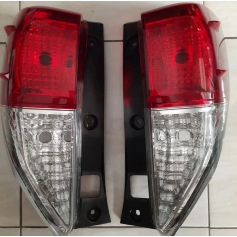 Stop Lamp Toyota Innova Reborn 2016 Up
