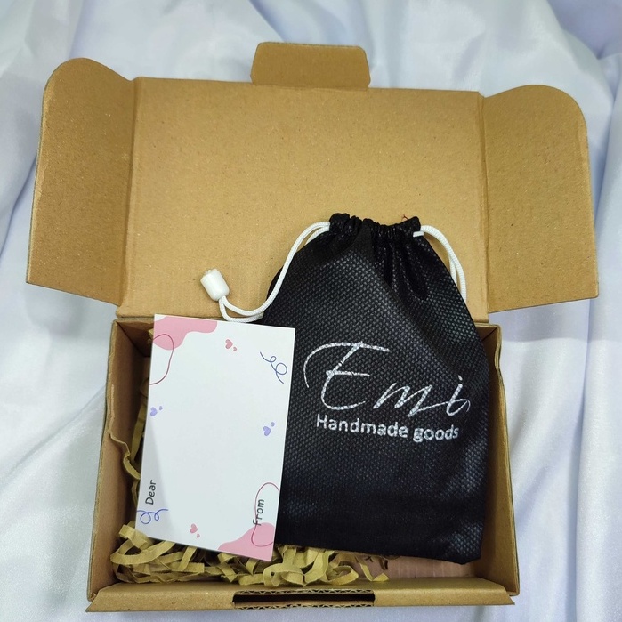 

Emicraftt - Gift Box Tambahan Untuk Kado + Kartu Ucapan