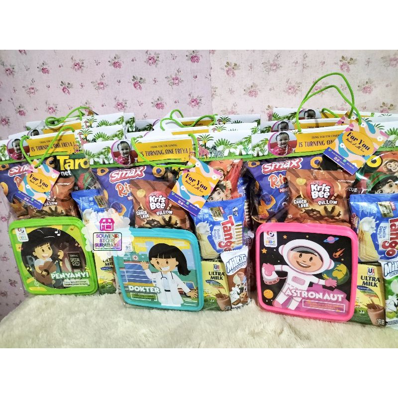 Lunchbox Sekat Profesi || Paket souvenir dan snack ultah || Tepak makan sekat || Bingkisan ultah murah || Hampers snack and souvenir