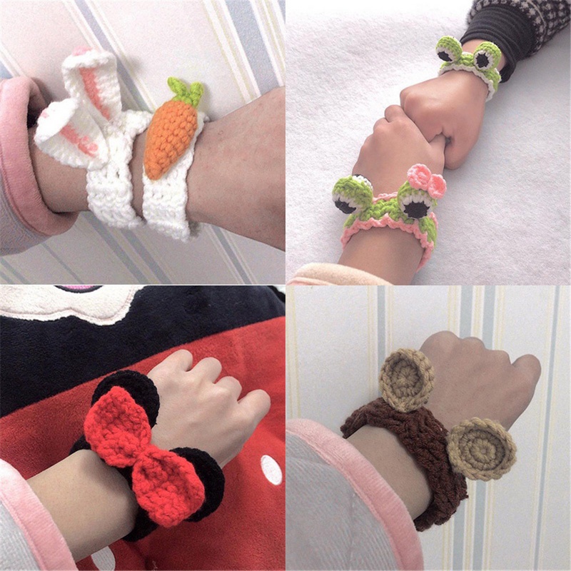 Gelang Tangan adjustable Motif Kartun Kodok Bahan Wol Untuk Wanita