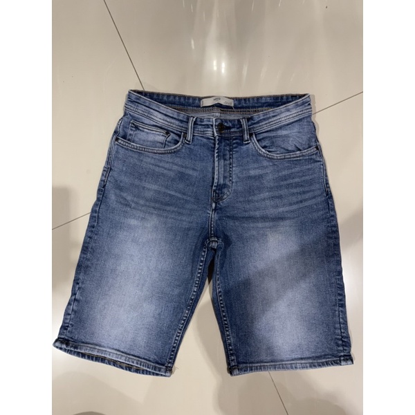 PRELOVED CELANA PENDEK JEANS / DENIM PRIA - MANGO MAN