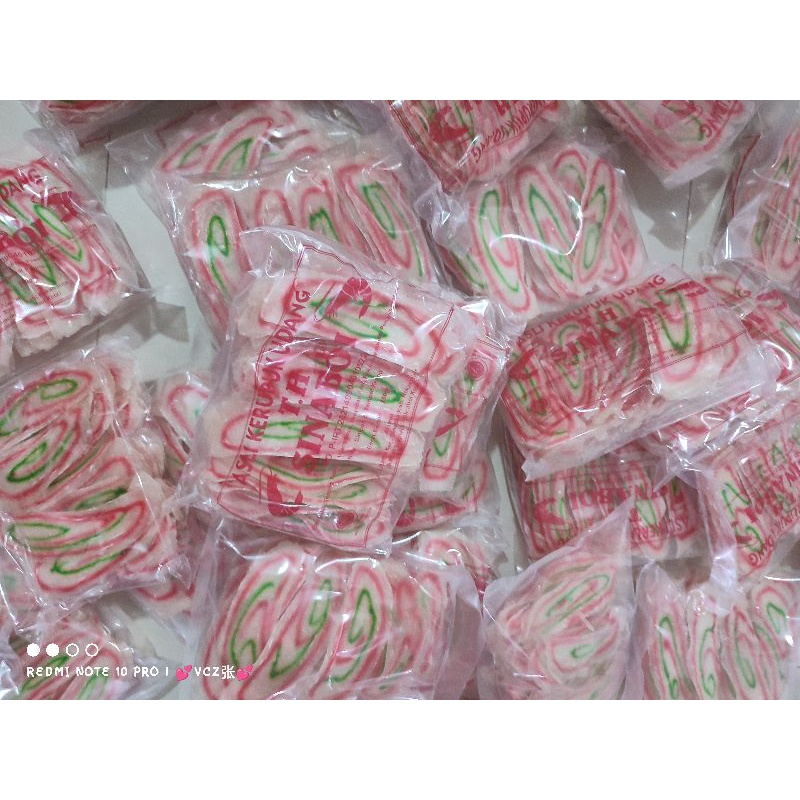 

Asli Kerupuk Udang Sinaboi Halal 100%
