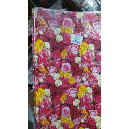 

kertas kado motif mawar isi 50pcs