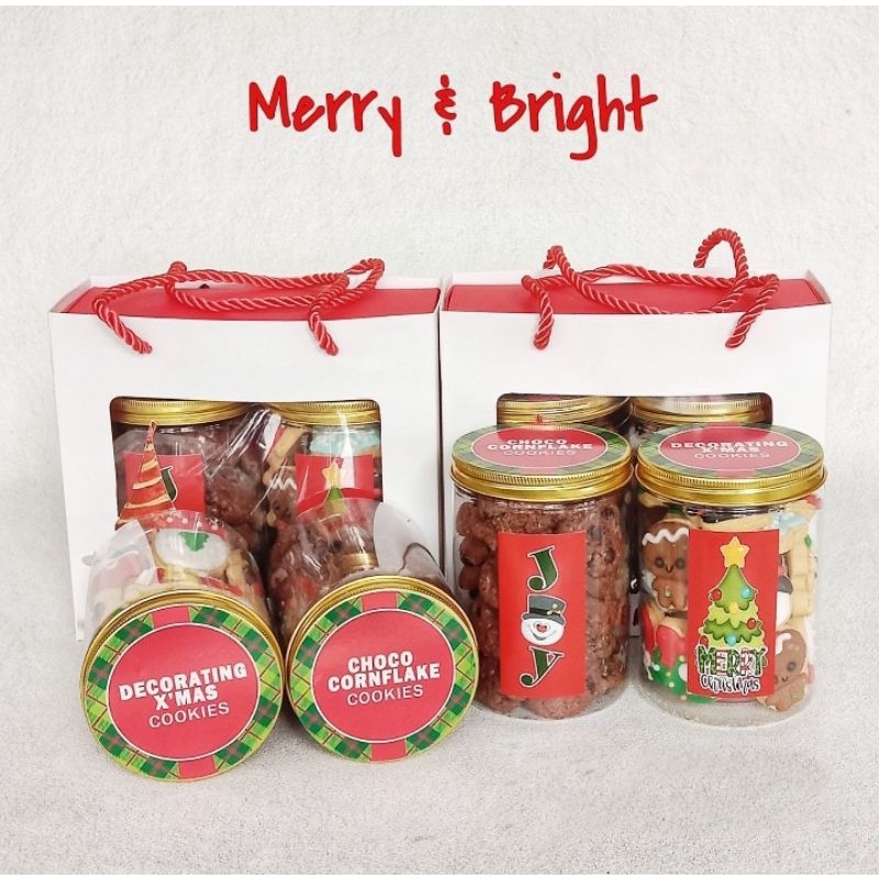 

Hampers christmas paket isi cookies chocochip dan kukis hias