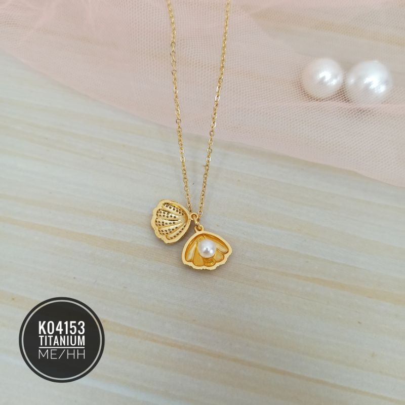 Kalung Titanium Mutiara Zircon Gold K04153