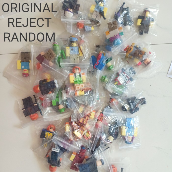 Roblox Original Asli Figure Virtual World Termurah