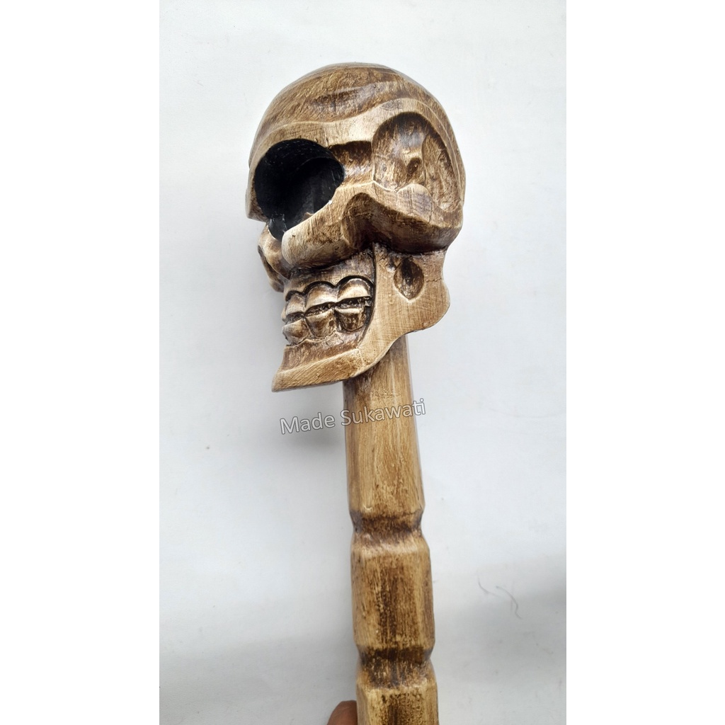 Kerajinan tongkat kayu 110cm ukiran Tengkorak skull