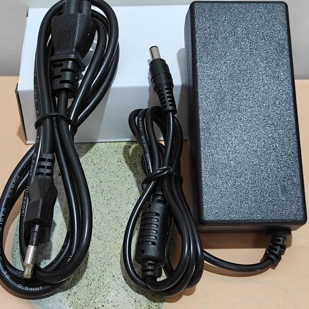 Adaptor 19v DVR Avtech