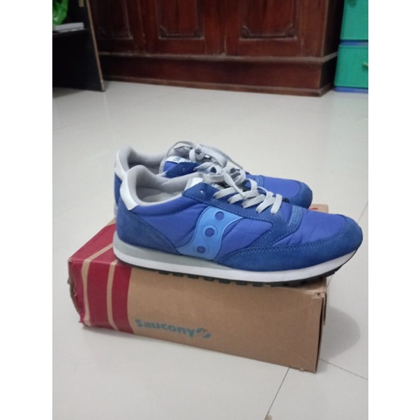 saucony jazz size 46 dua barang