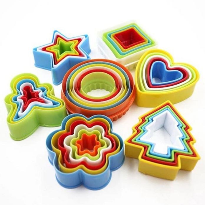 Cookie Cutter Biskuit Plastik Cetakan Kue Biscuit Variasi Motif 1 Set