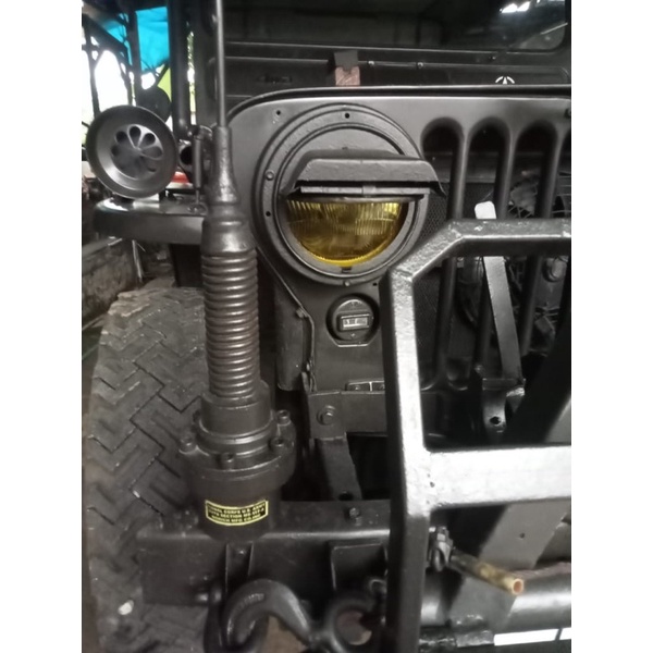 Topi Lampu Variasi Lampu Depan Jeep Willys CJ Utility