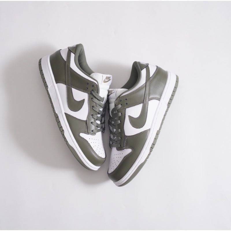 NK SB DUNK OLIVE GREEN PK