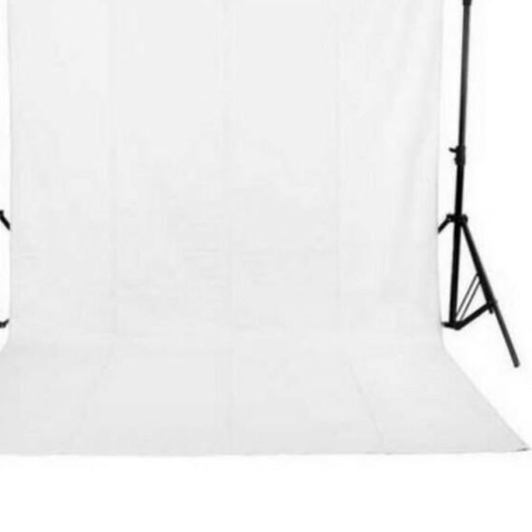 background foto polos - Putih