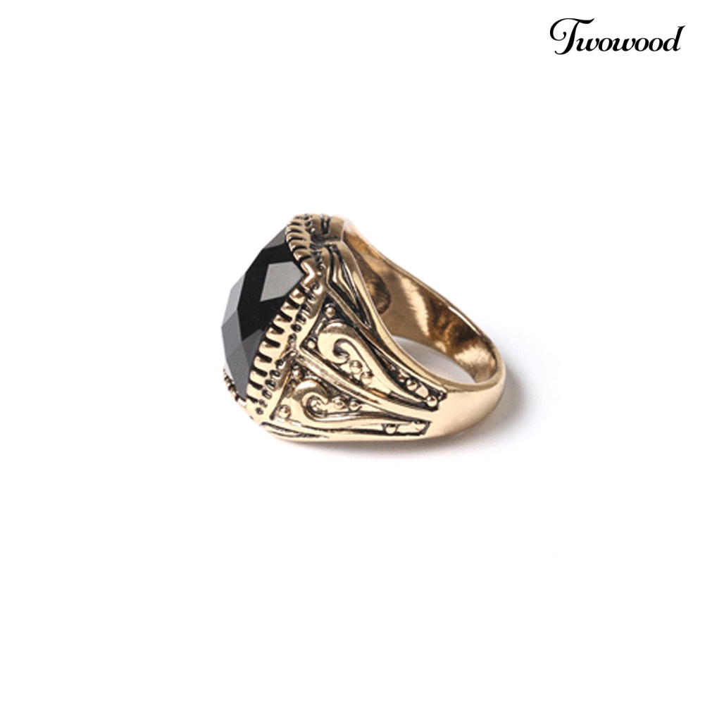 Cincin Bahan Alloy Motif Ukir Gaya Retro Untuk Pria