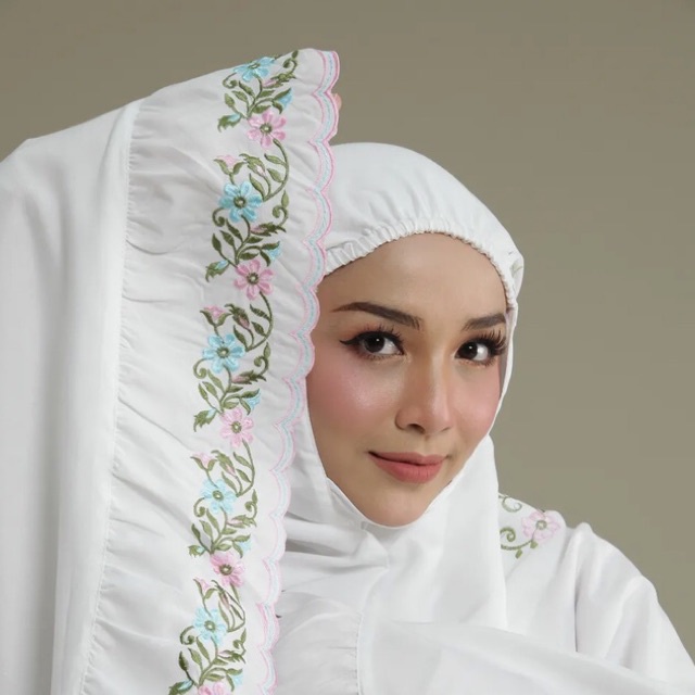 Mukena Dewasa Putih Bordir Premium