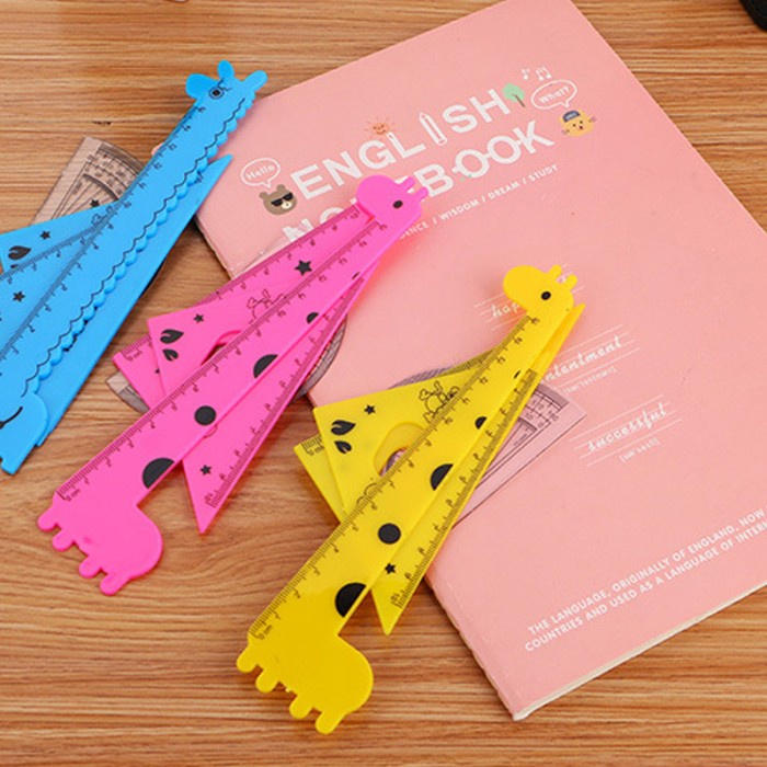 

Set Penggaris Plastik Segitiga Lingkaran Derajat Kartun 15 Cm