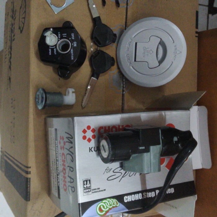 kunci kontak cbr150r cbr 150 r new assy