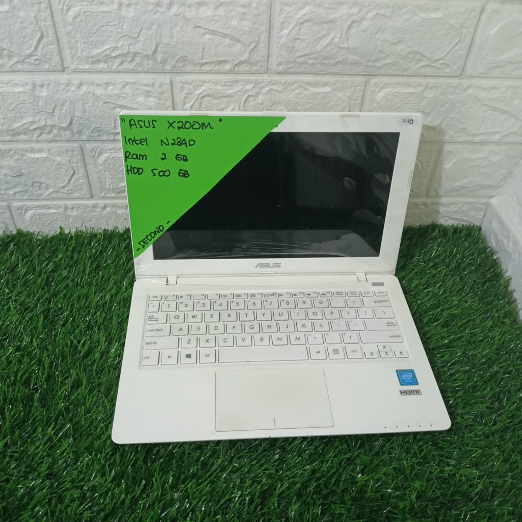 ASUS X200M INTEL N2840 RAM 2GB HDD 500GB 11,6 INCH