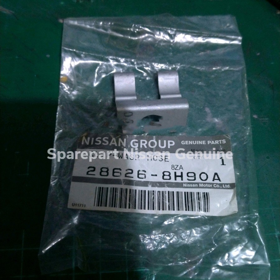 Xtrail T30 T31 Bracket Nozzle Head Lamp Original Nissan