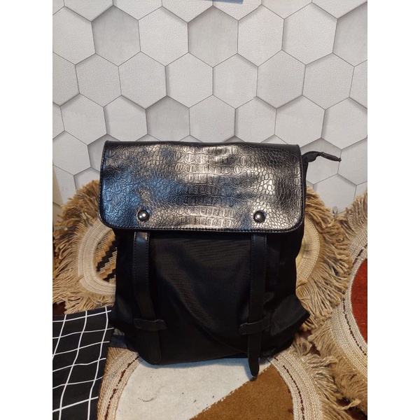 Tas Sporty Wanita/Tas Hitam Sporty/Tas dewasa/Tas Preloved Wanita/Tas Hitam/