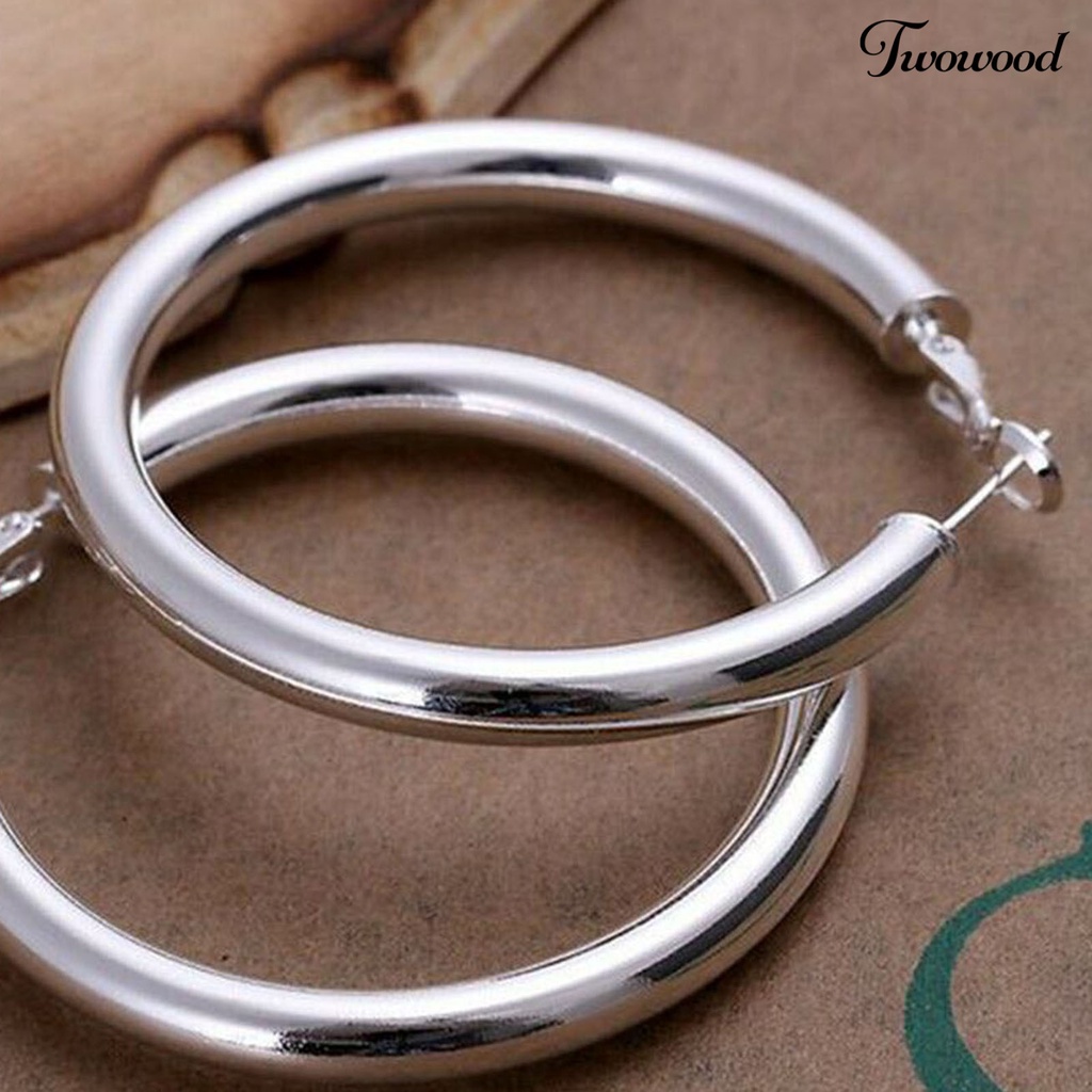 Anting Hoop Bahan Stainless Warna Solid Gaya Vintage Untuk Wanita