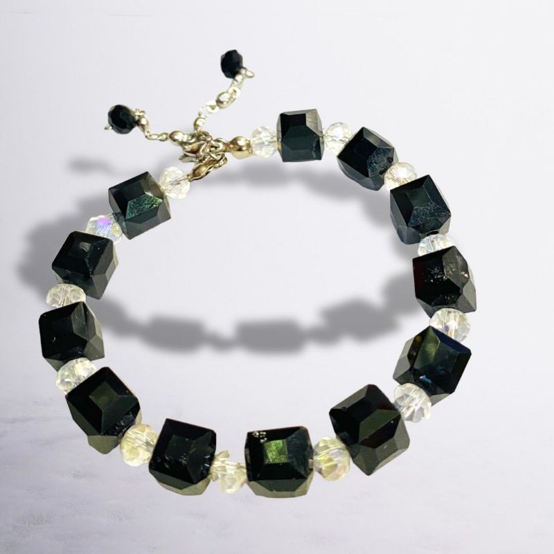 gelang titanium kristal berkilau