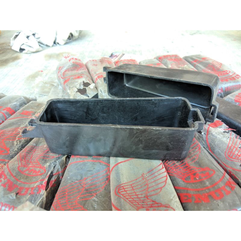 toolkit box jok Honda S90 90z cs90 benly s110 original japan