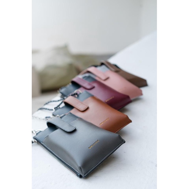 Vallice - Crossbody Phone Bag - Brown