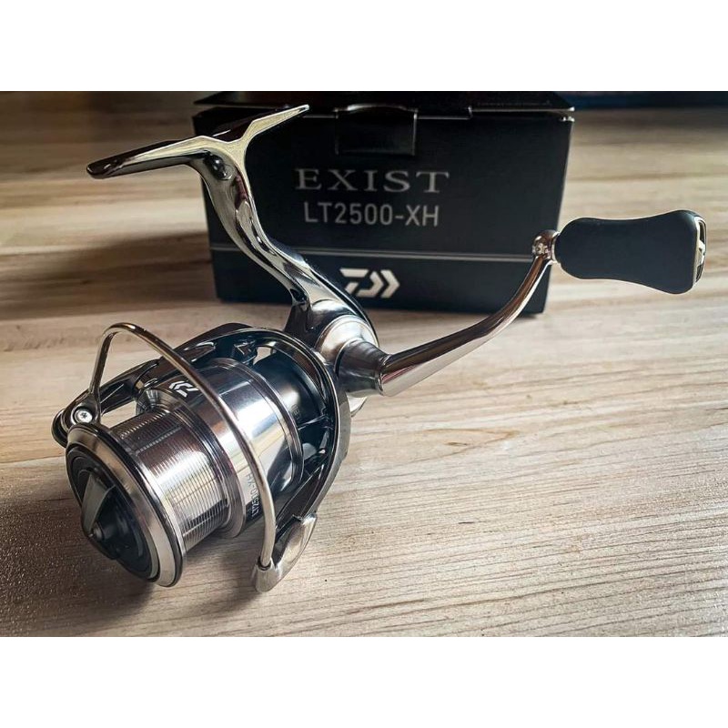 2022 Reel Daiwa Exist LT 2500XH NEW Made in Japan