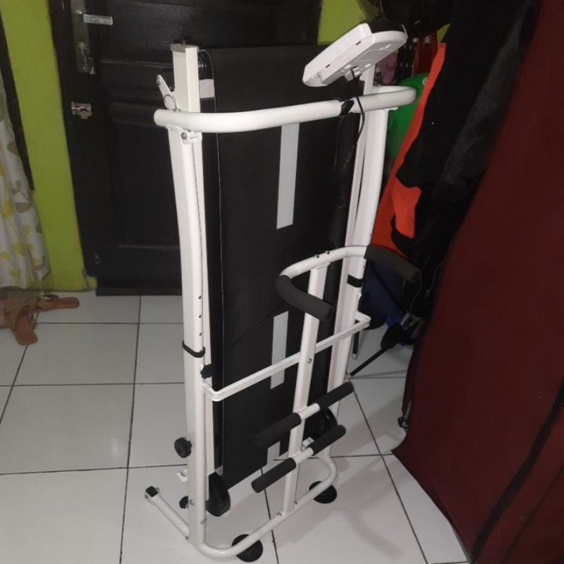 TREADMILL MANUAL MULTIFUNGSI MODEL SH306 WARNA HITAM PUTIH SECOND BEKAS LENGKAP MULUS ASLI