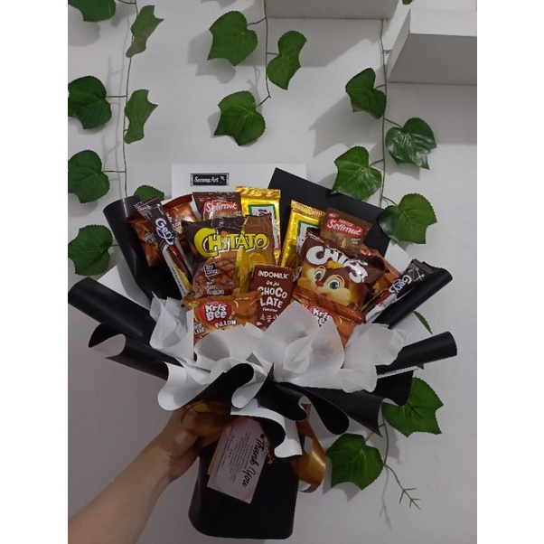 

BUKET SNACK/BUKETWISUDA/BUKET ULANGTAHUN/ BUKET BANTUL/ BUKET JOGJA